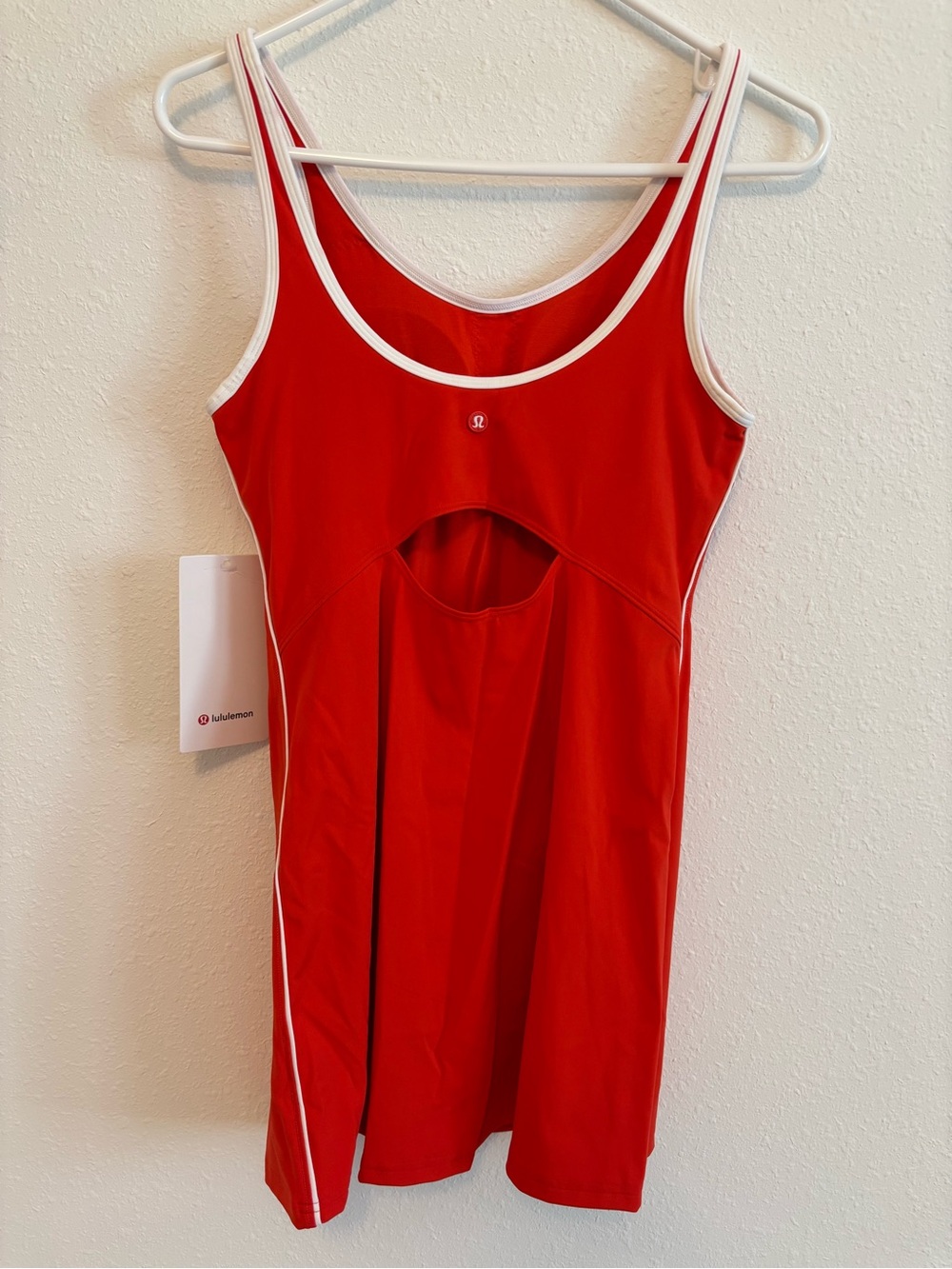 lululemon Scoop Neck Cutout Tennis Dress Cherry Ember White Small NWT + Lulu Bag - Picture 5 of 11